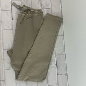 SKIMS Outdoor Leggings Tan Size Medium 🤎